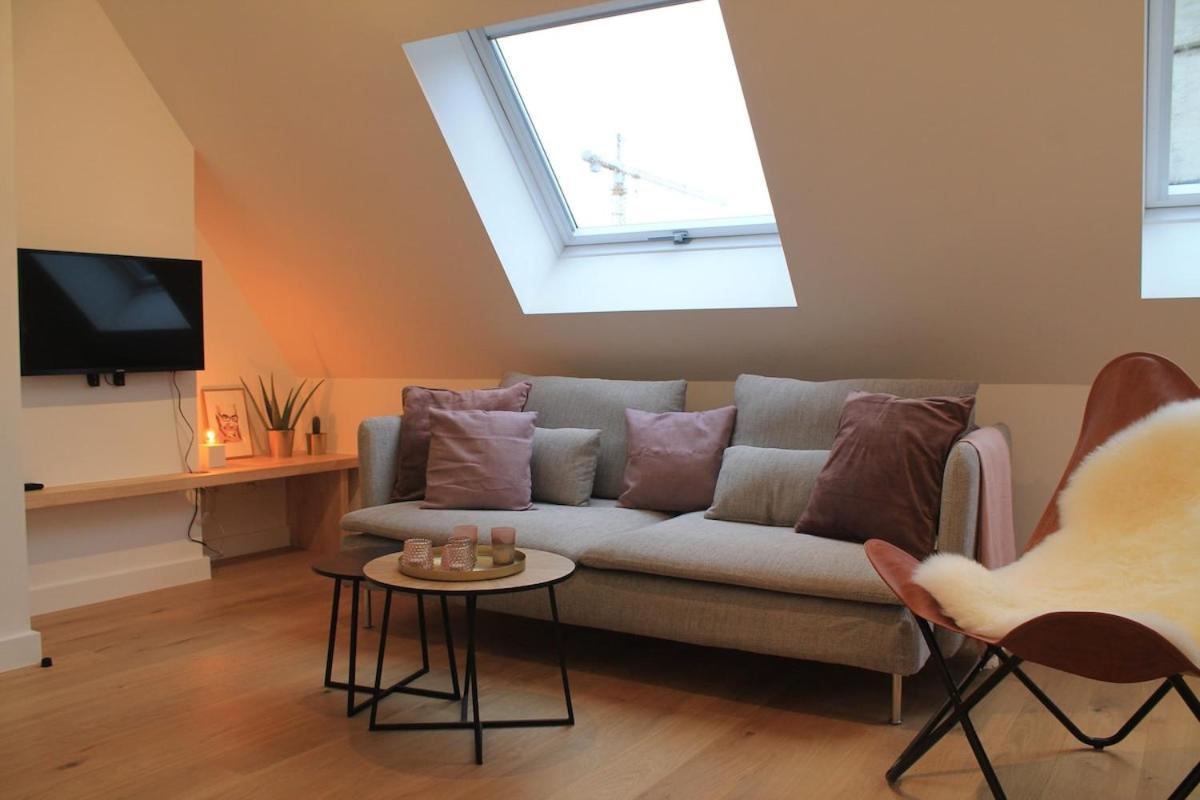 Charming With Cathedral View! On The 4th Floor Appartement *